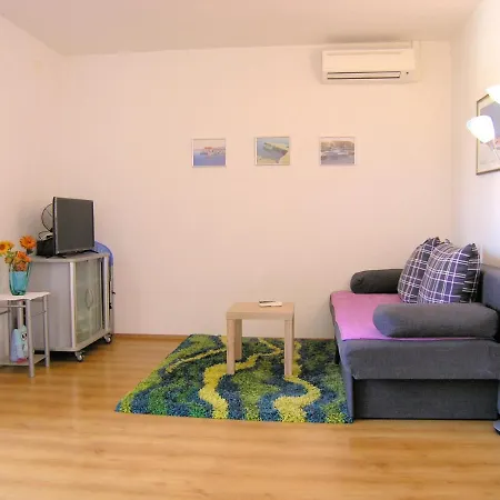 Lucija Apartment Krk Town