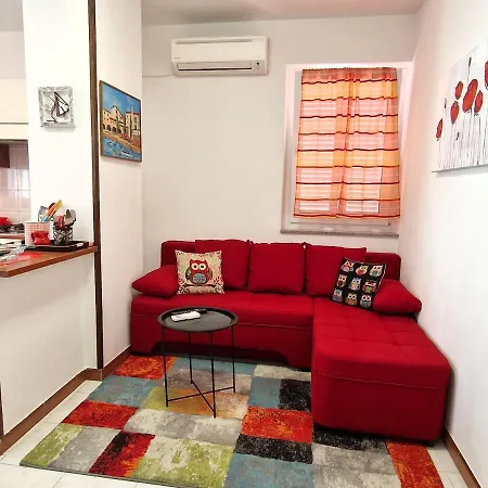 Apartment Lucija *